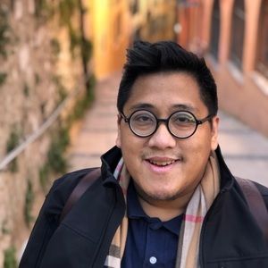 Meet your Posher, Lui